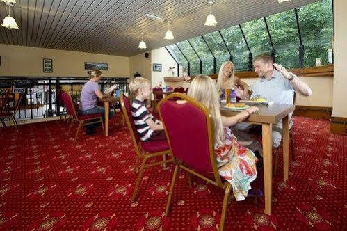 Tolroy Manor Holiday Park Χέιλ Εξωτερικό φωτογραφία